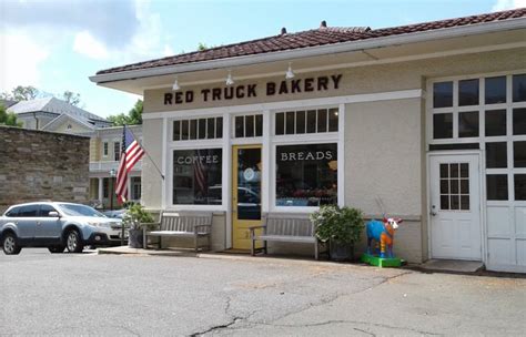 Red Truck Bakery In Virginia Serves World-Famous Pies You'll Love