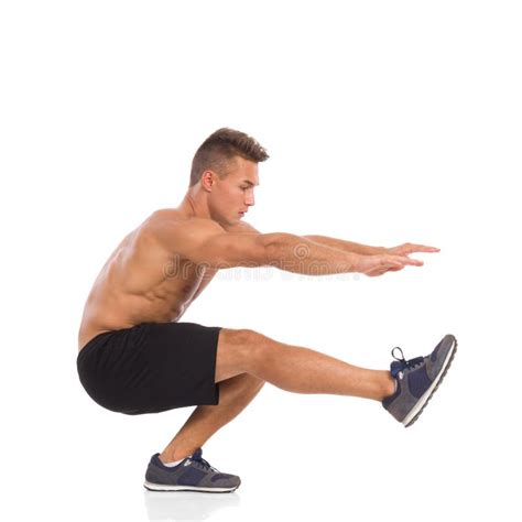 How To Make a One Leg Squat Stock Photo - Image of male, exercising: 57990158