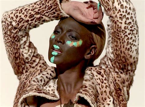 Controversy Alert! Beyoncé Sports Blackface for Photo Shoot - E! Online - AU