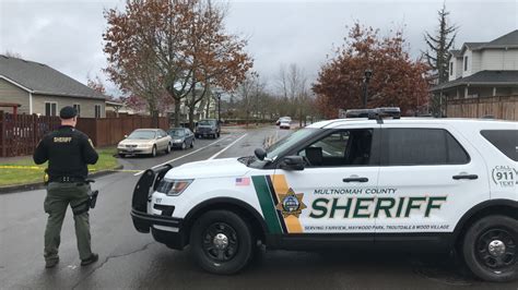 Multnomah County Sheriff responds to double shooting overnight | kgw.com