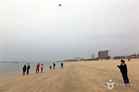 19 Unique Beaches in Korea to Explore this Summer | 10 Magazine Korea