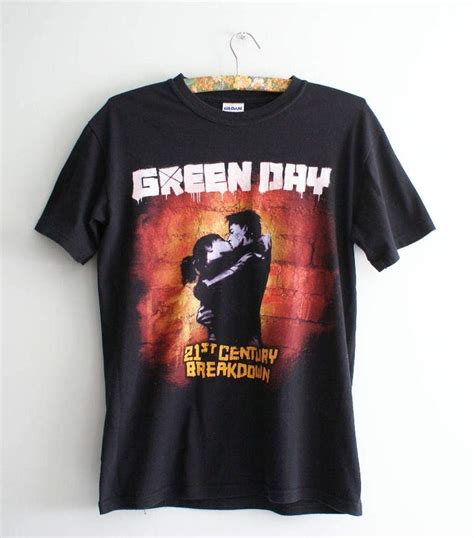 Green Day 21st Century Breakdown Tour T Shirt - Shirt Views