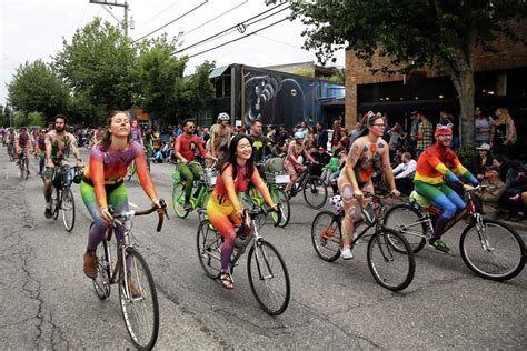 Sun's (not) out, buns (still) out: Photos from Fremont Solstice Parade