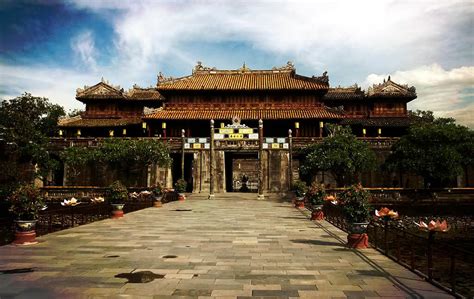 Top 8 Best Places to Visit in Hue