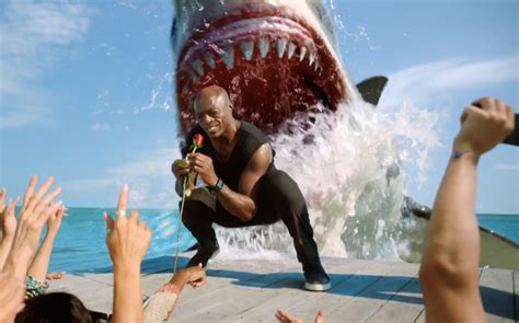 Kiss From A Whoa: Shark Week kills off Seal in new ad campaign - Vanyaland