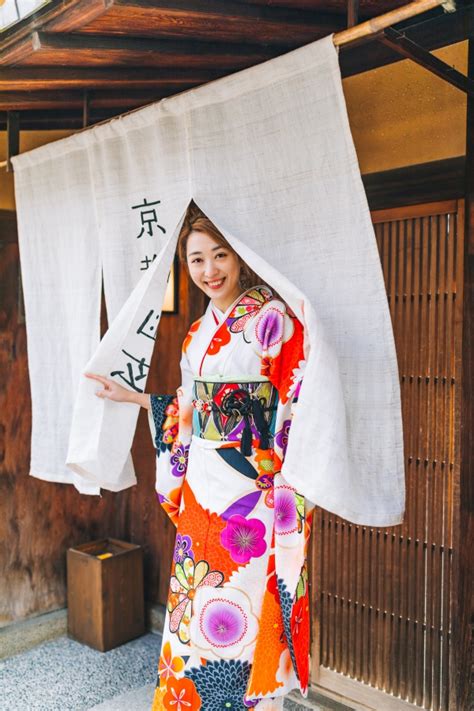 Kyoto Kimono Photoshoot At Ninenzaka Area | Shu Hao | OneThreeOneFour