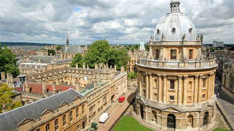 Oxford & Cambridge Full-Day Tour with Admission