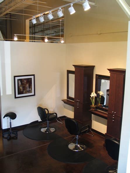 poplar black hair salons in Atlanta GA