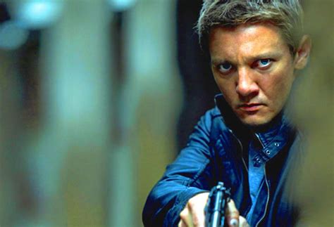 Jeremy Renner as Aaron Cross in The Bourne Legacy - Jeremy Renner Photo (32955912) - Fanpop