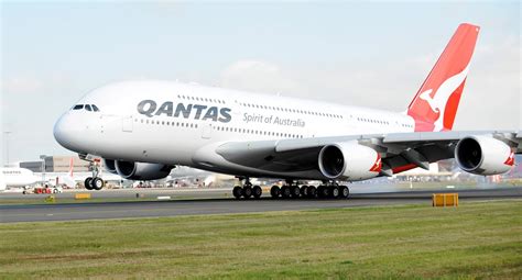 Qantas A380 First Time Landing at Sydney Airport | Aircraft Wallpaper Galleries