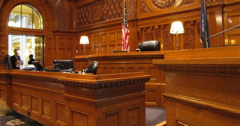 Courtroom Etiquette: Basic Rules on How To Behave in Court