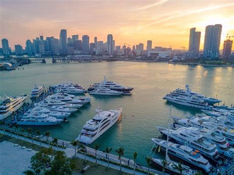 Yachts Miami Beach 2017 - Wrap Up - IYC