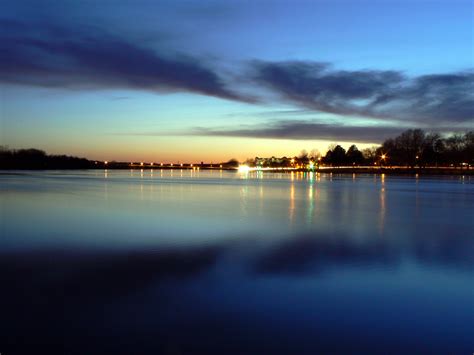 File:Lowell merrimack river sunset.JPG - Wikimedia Commons