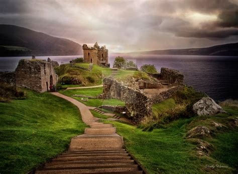 Urquhart Castle - Scotland by KathyWeaverPhotogirl on DeviantArt