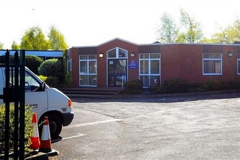 Staff and pupils at Kingsbury school celebrate glowing Ofsted - Birmingham Live