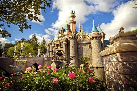 23 Things to Do Near Disneyland California