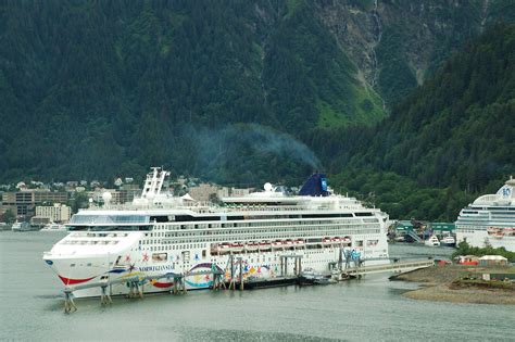 2011.07.05 Alaska Cruise / Juneau | Max Chu | Flickr