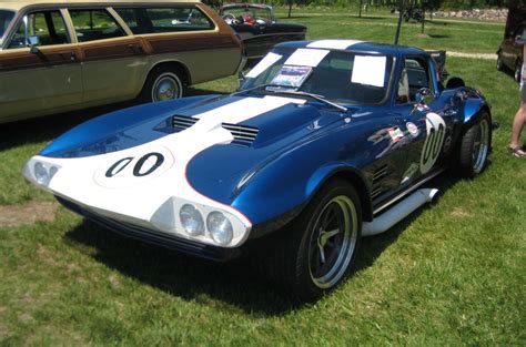 1963 Chevrolet Corvette Grand Sport | PrimierAuto