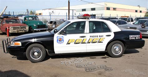 Ford Crown Victoria Police Car | Studio Picture Vehicles