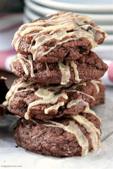 Mudslide Cookies Recipe (with Kahlúa and Baileys Irish Cream) - Snappy ...