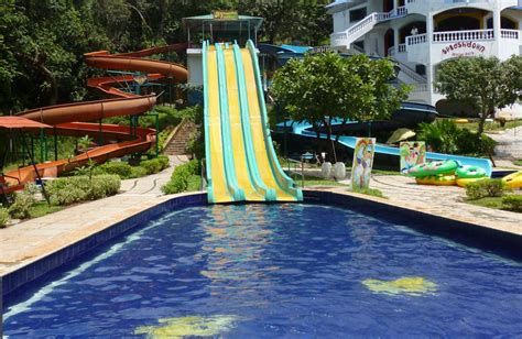 Visit these 4 Popular Water Parks in Goa to Claim Your Share of Aquatic Fun - FabHotels ...