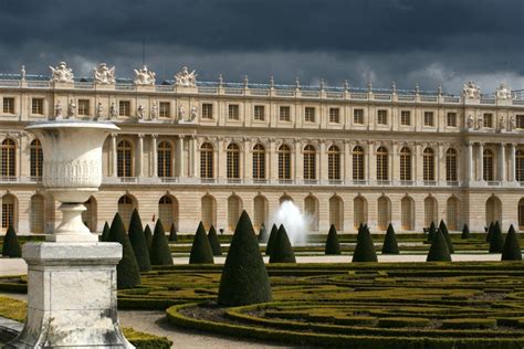 Photo essay on the fountains in the gardens of Versailles, France