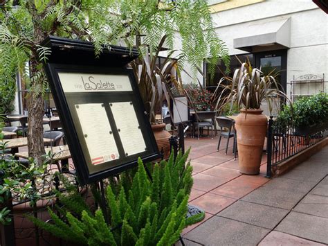 Restaurants • Sonoma Plaza Visitor's Guide