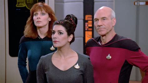 Watch Star Trek: The Next Generation Season 1 Episode 3: Code Of Honor ...