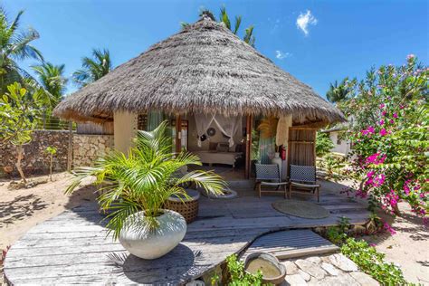 Oceanview Bungalows is combination with traditional palm thatched roofing | Seed Resort