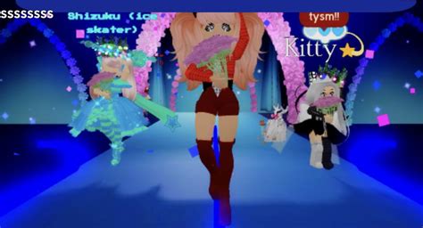 Today’s theme was sporty....and first place was a junko cosplay...... : r/RoyaleHigh_Roblox