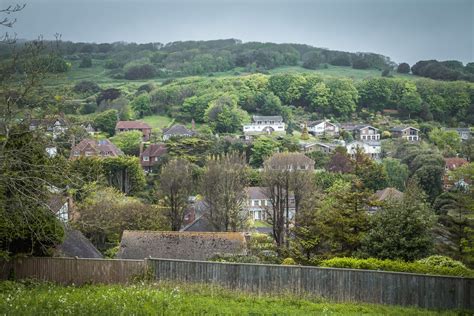 East Sussex - Typical English Countryside - Explore the World with ...