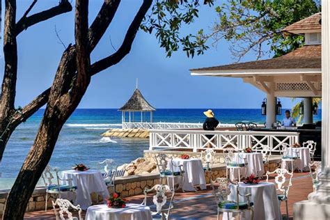 15 Best Restaurants in Montego Bay, Jamaica for 2024 (Top Eats!)