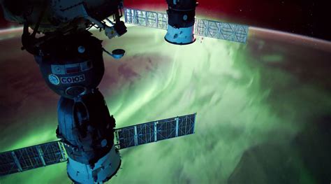 A Symphony of Light Timelapse from the International Space Station - Snow Addiction - News about ...