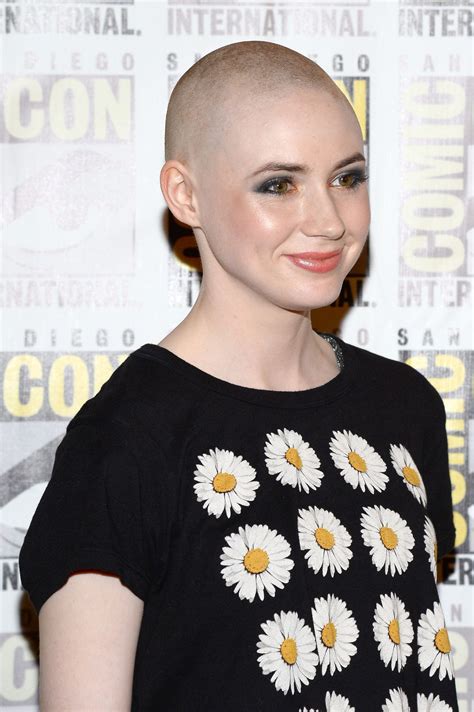 Doctor Who's Karen Gillan Shaved Her Head! And She Looks Totally ...