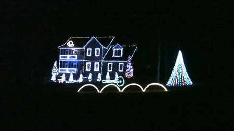 Silent Night Mannheim Steamroller MS Christmas Light Show 2009 - YouTube