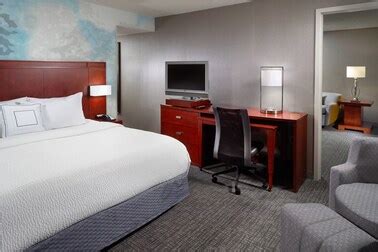 Buckhead Atlanta Hotels Near Lenox Mall - Courtyard Buckhead