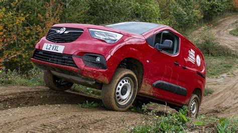 Vauxhall offers Combo Cargo van with four-wheel drive