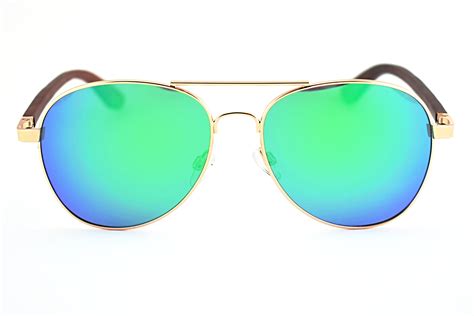 Classic Gold Frame Aviator Sunglasses - Beachcomer ...