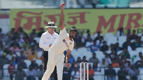 IND vs AUS 1st Test: Ravichandran Ashwin Becomes Second Fastest To ...