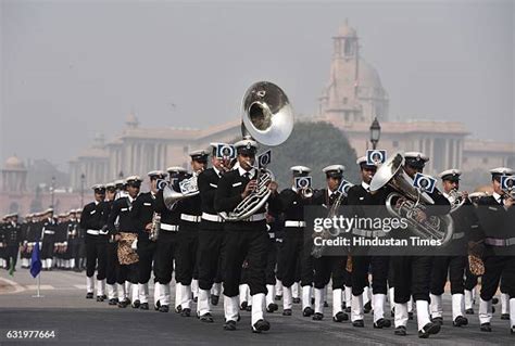 Indian Army Parade Photos and Premium High Res Pictures - Getty Images