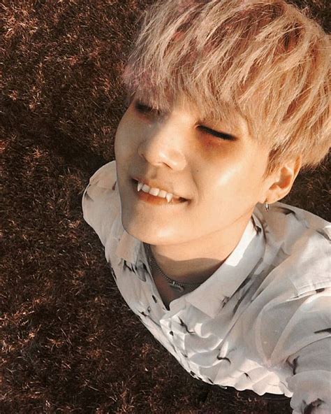 Decided to make yoongi as a vampire too ☻ #yoongi #bts #kpop | Bts halloween, Yoongi, Bts suga