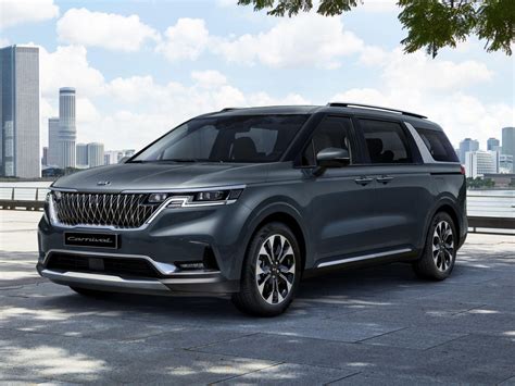 2021 Kia Carnival/Sedona Revealed; India Launch Likely In 2022 - ZigWheels