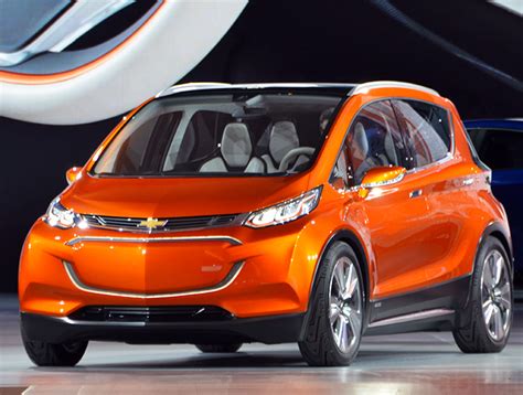 Chevrolet unveils $30k Bolt electric car with a 200-mile range at the ...