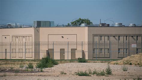 Ada County Jail briefly goes into lockdown after inmate breaks ...