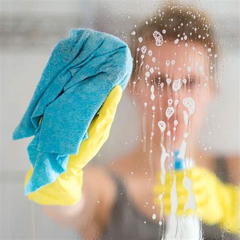How To Clean Glass Shower Doors Without Chemicals | Glass shower doors, Glass shower, Shower doors