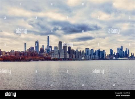 Scenic view of the New York Manhattan skyline seen from across the ...