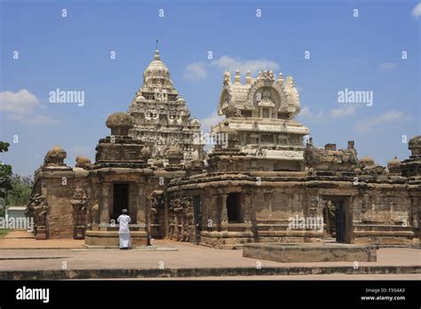 Kailasanatha temple ; Dravidian temple architecture ; Pallava period (7th 9th century ...