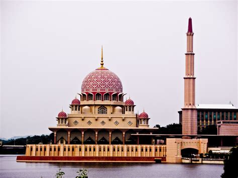 Putrajaya-Putra Mosque