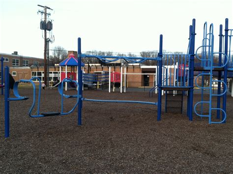 Monkey Bars at Clermont Elementary School Playground >> The Joy Troupe ...