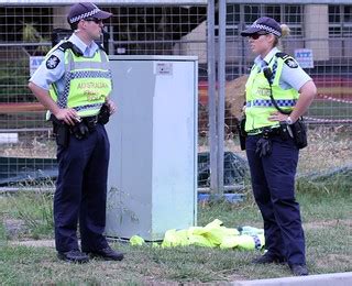 Australian Federal Police on security duty (AFP) | Neerav Bhatt | Flickr